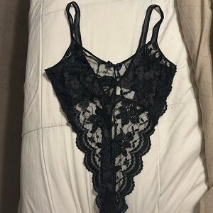 Women’s Victoria Secret lingerie